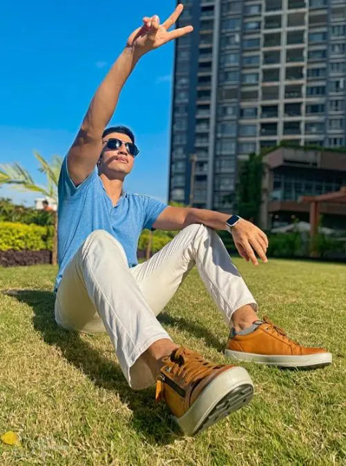 Matching Brown Casual Sneakers Ways To Style Brown Sneakers For Men Matching Brown Casual Sneakers Ways To Style Brown Sneakers For Men