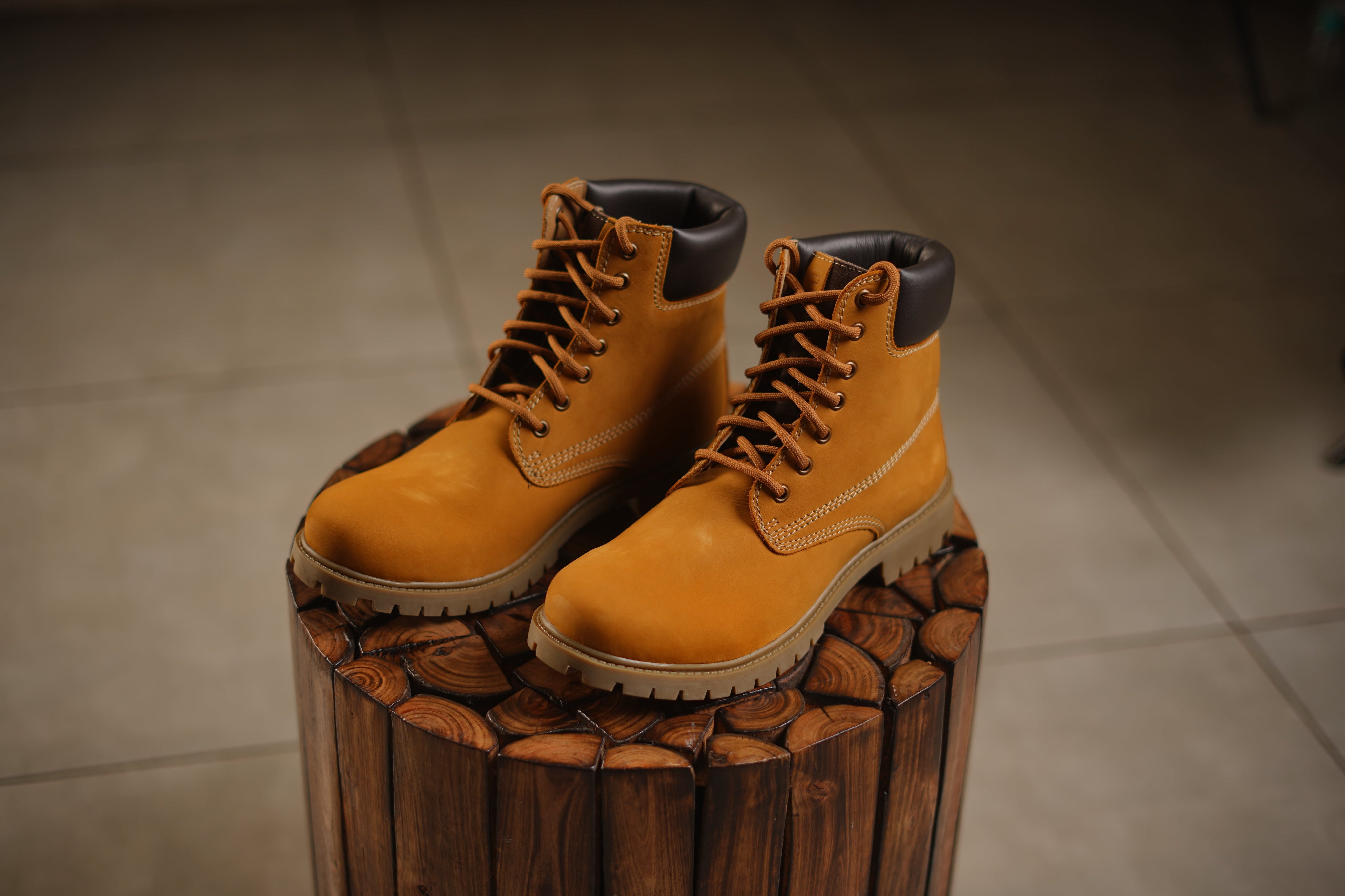 Rain-Proof-Style-Starts-Here-Tackle-the-Season-with-ERGON Ergonstyle