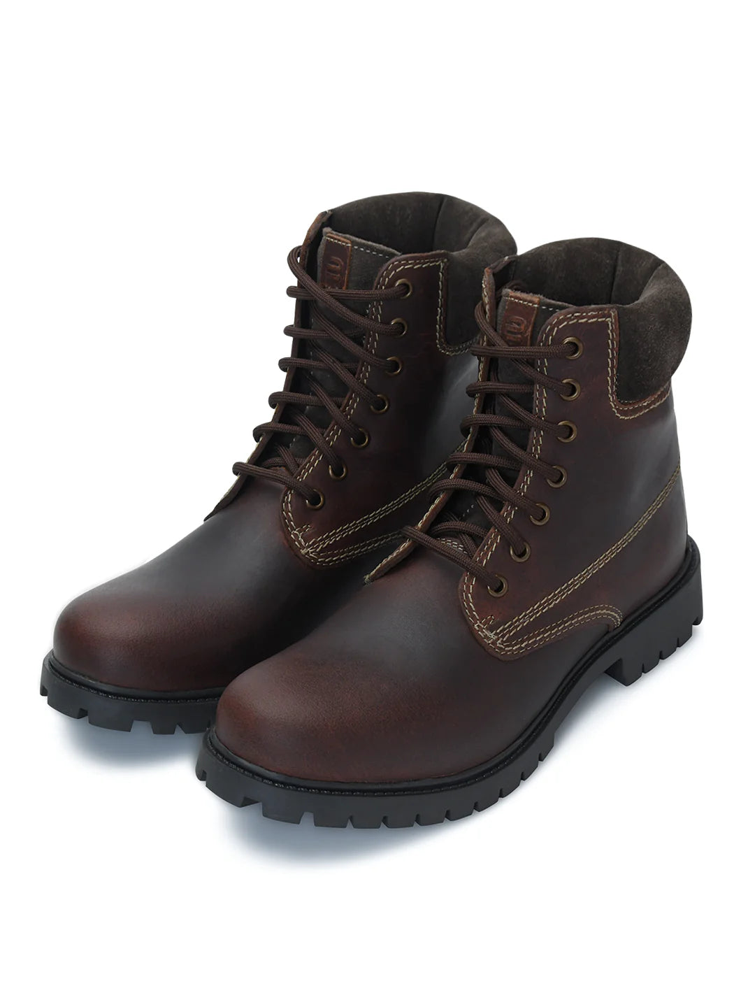 Caring-for-Your-Trekking-Shoes-Tips-to-Keep-Them-Trail-Ready Ergonstyle