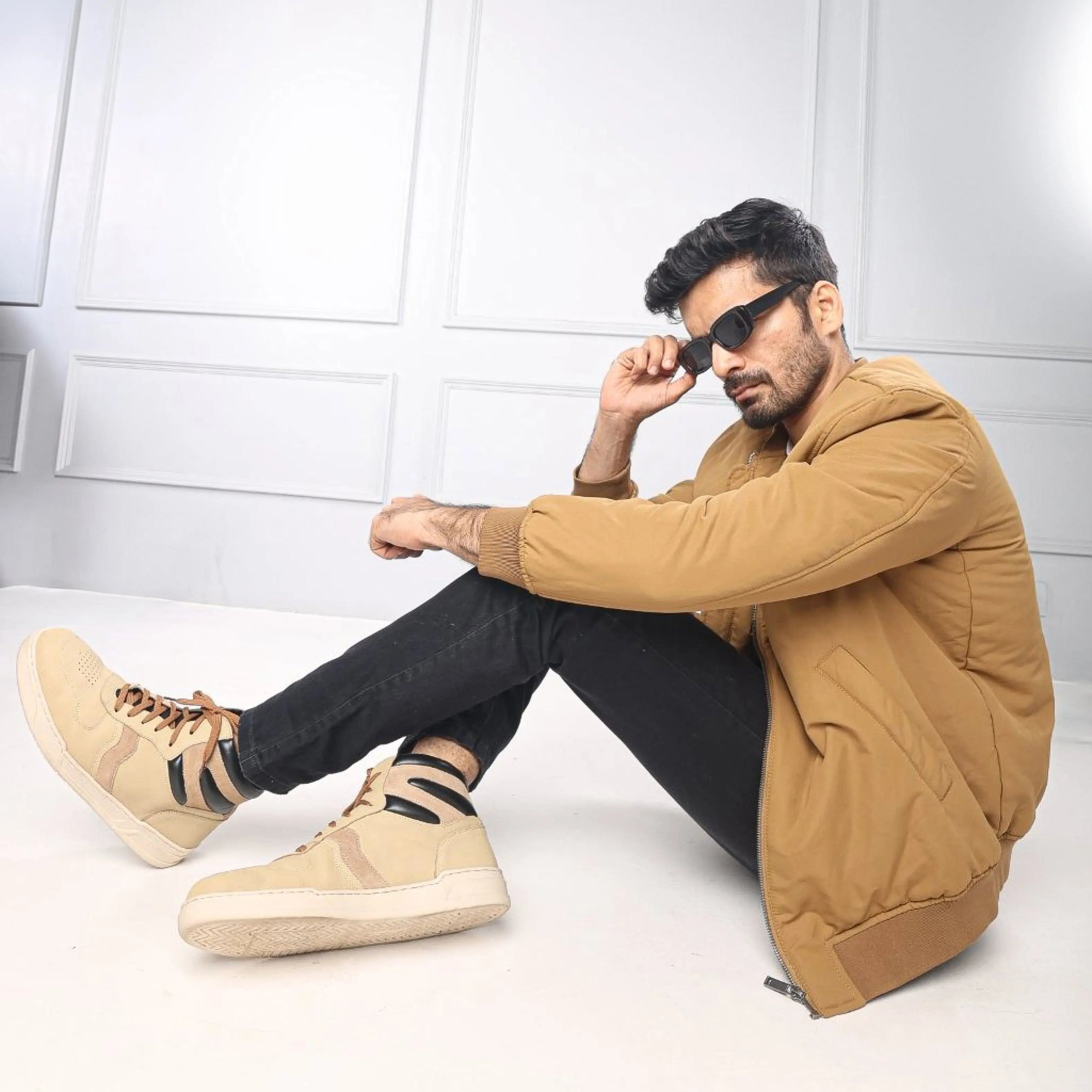 Basket EL-04 Men Beige Sneakers Ergonstyle