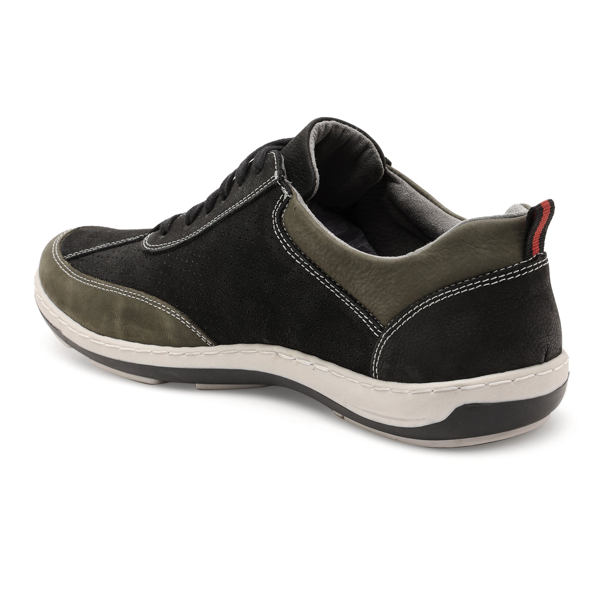 Quentin 08 Men Black and Khaki Casual Shoes